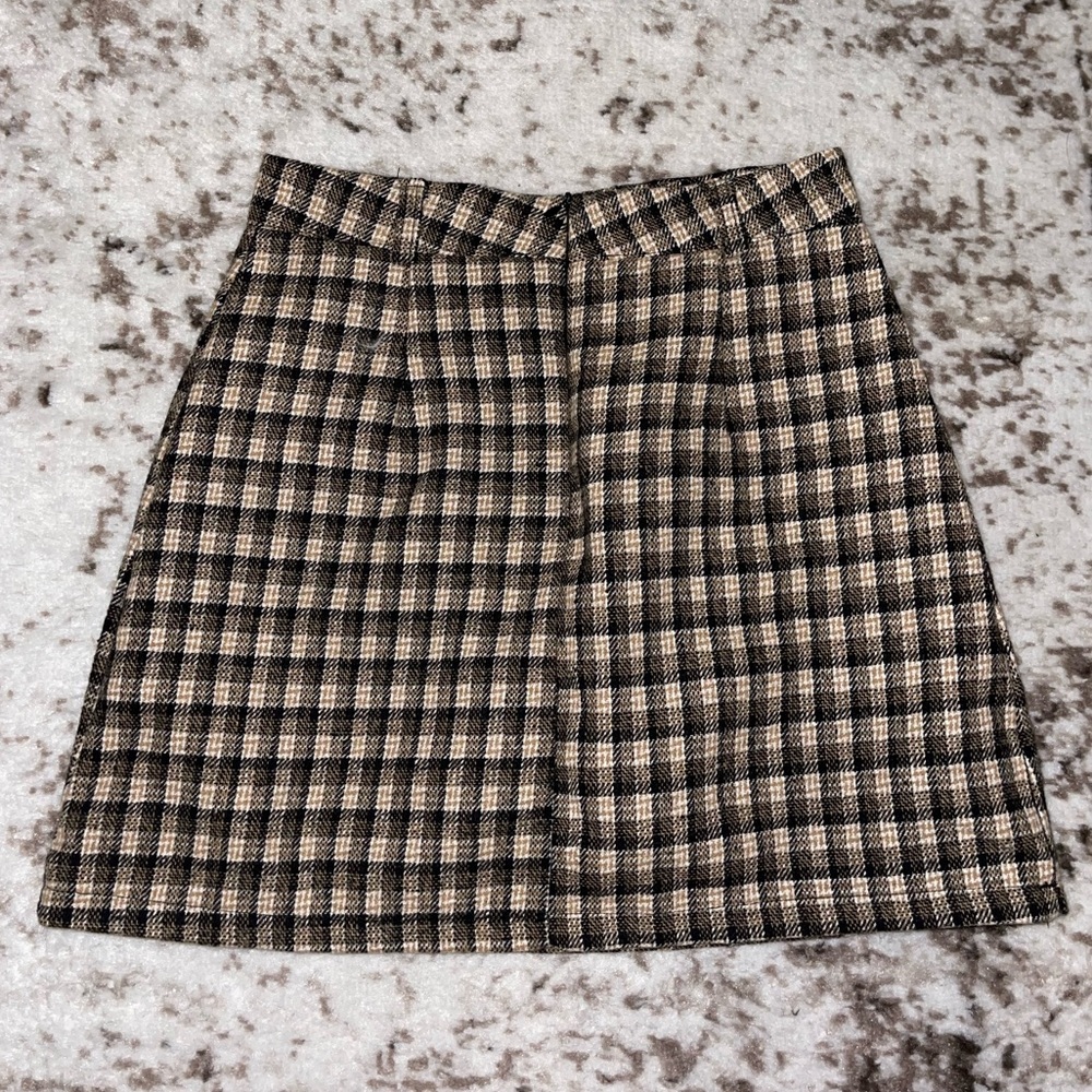 Plaid Mini Skirt - Picture 3 of 5